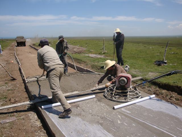 青海物產(chǎn)集團全力推進&ldquo;百企聯(lián)百村&rdquo;活動