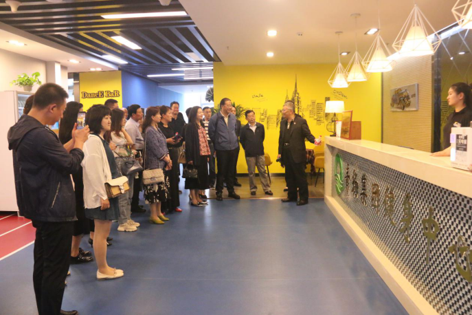 書香青海、悅享青物