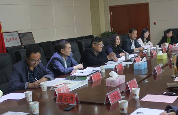 協(xié)調(diào)對(duì)接，有序推進(jìn)保稅物流中心項(xiàng)目建設(shè)