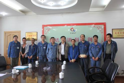 青海物產(chǎn)集團(tuán)黨委開展慶祝建黨95周年，走訪慰問